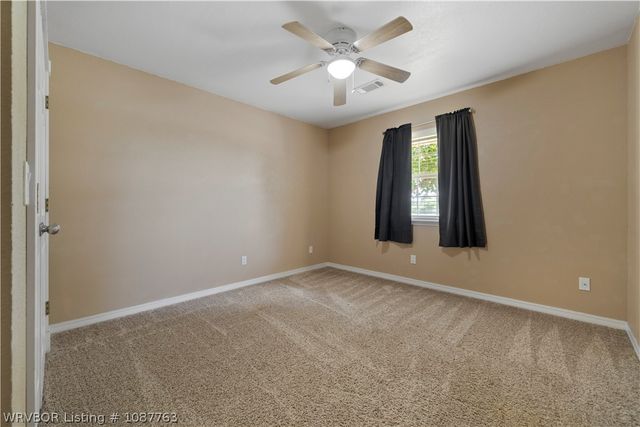 27071 Hayes Lane, Shady Point, OK 74956