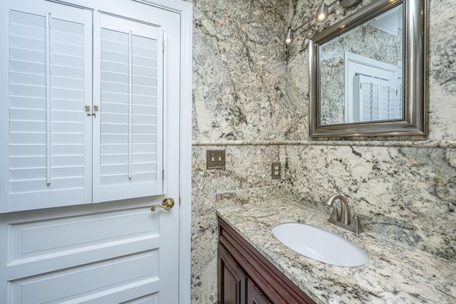 106 Blake Drive, Summerville, SC 29485