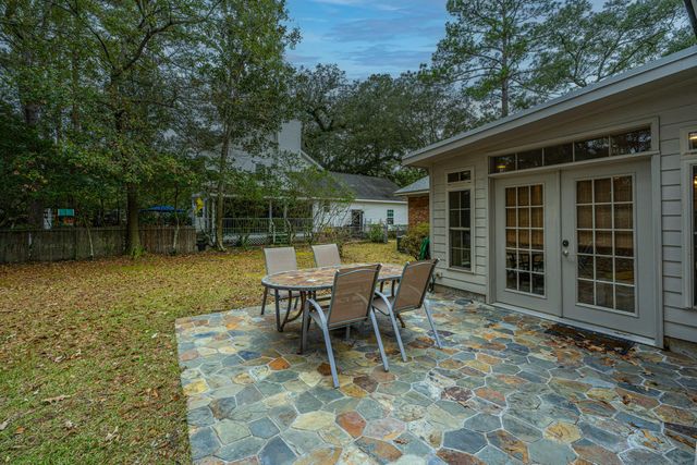 106 Blake Drive, Summerville, SC 29485