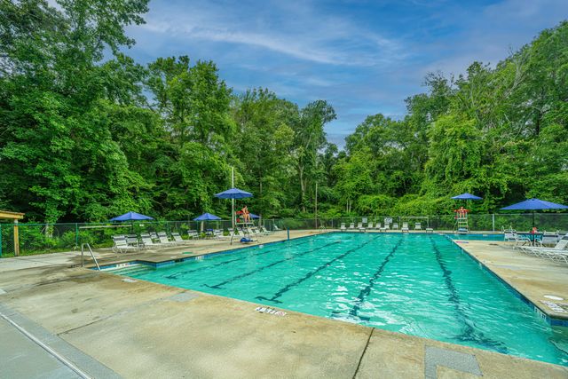 106 Blake Drive, Summerville, SC 29485