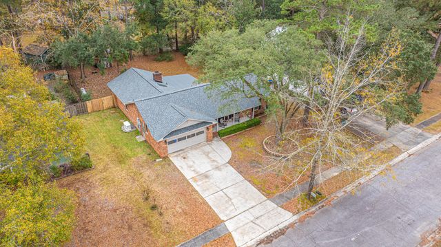 106 Blake Drive, Summerville, SC 29485