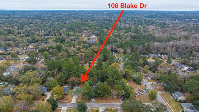 106 Blake Drive, Summerville, SC 29485