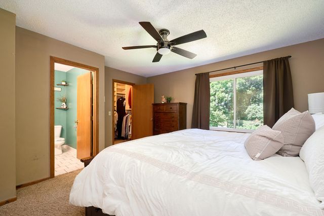 17160 Sunrise Avenue SW, Prior Lake, MN 55372