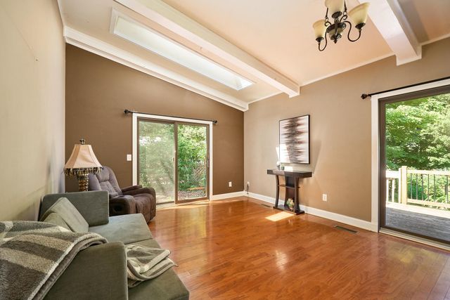 17160 Sunrise Avenue SW, Prior Lake, MN 55372