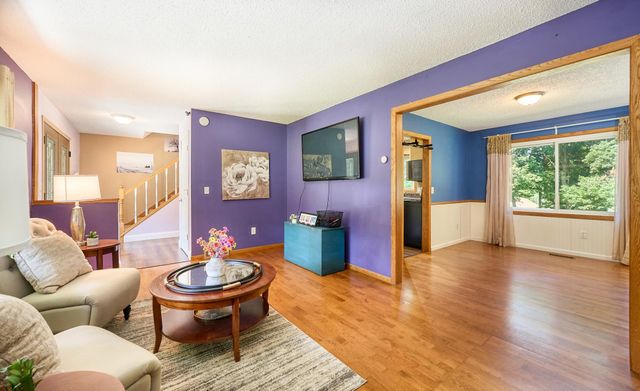 17160 Sunrise Avenue SW, Prior Lake, MN 55372