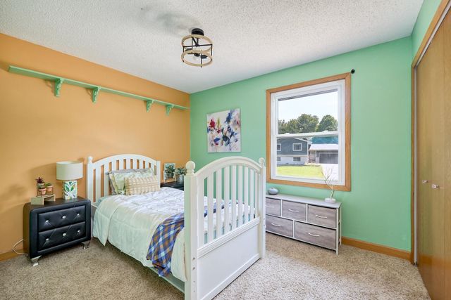 17160 Sunrise Avenue SW, Prior Lake, MN 55372