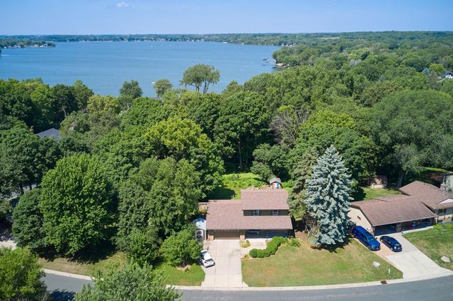 17160 Sunrise Avenue SW, Prior Lake, MN 55372