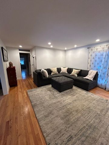 58 Shady Side Dr, Longmeadow, MA 01106