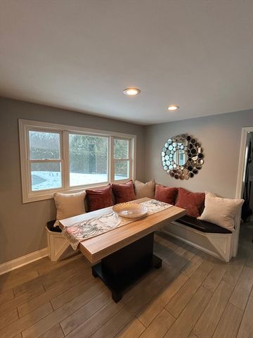 58 Shady Side Dr, Longmeadow, MA 01106