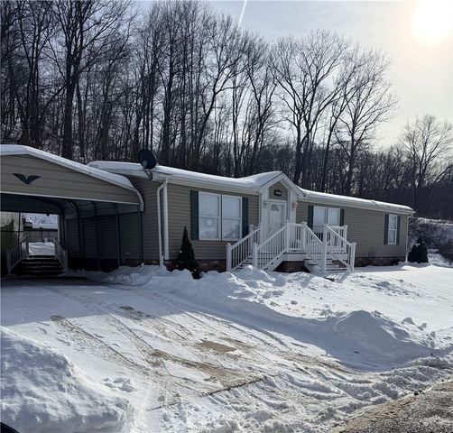 212 Rustic Ridge Ln, Summit Twp, PA 16002