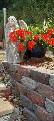 212 Rustic Ridge Ln, Summit Twp, PA 16002