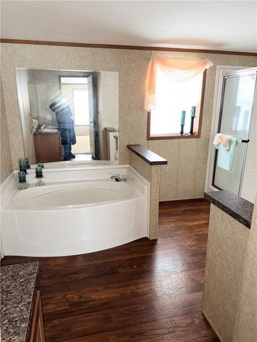 212 Rustic Ridge Ln, Summit Twp, PA 16002