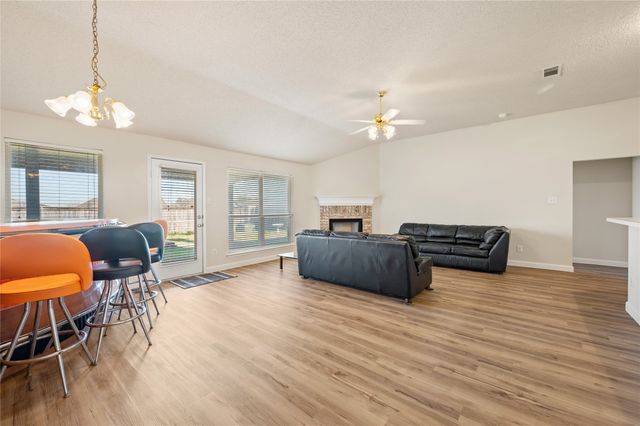 1509 Powder Horn Lane, Arlington, TX 76018