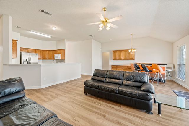 1509 Powder Horn Lane, Arlington, TX 76018