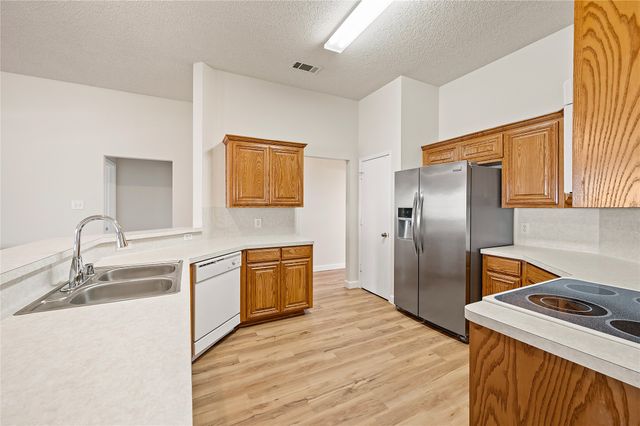 1509 Powder Horn Lane, Arlington, TX 76018