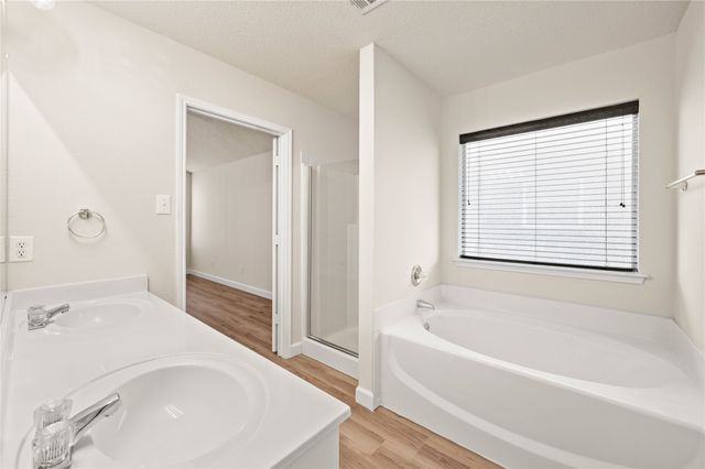 1509 Powder Horn Lane, Arlington, TX 76018