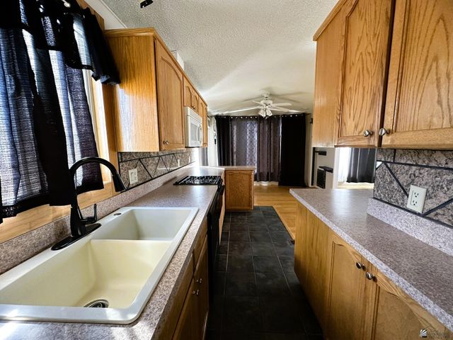 12606 E 45 St, Yuma, AZ 85367