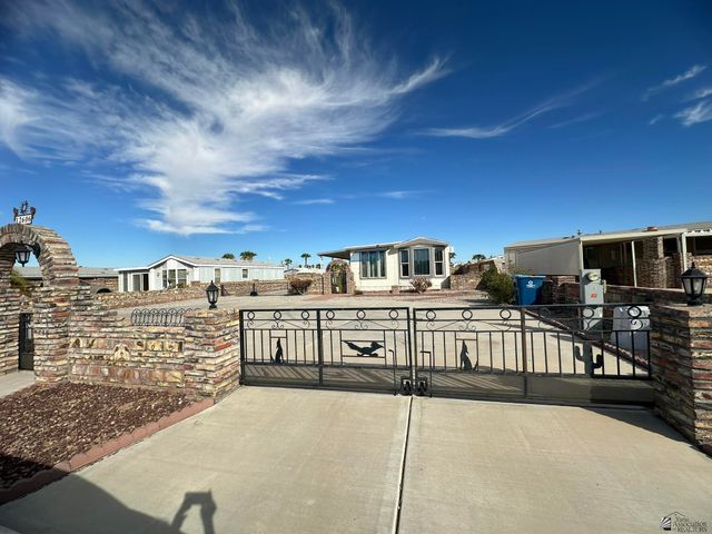 12606 E 45 St, Yuma, AZ 85367