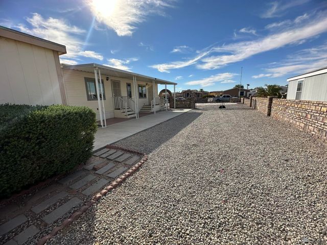 12606 E 45 St, Yuma, AZ 85367