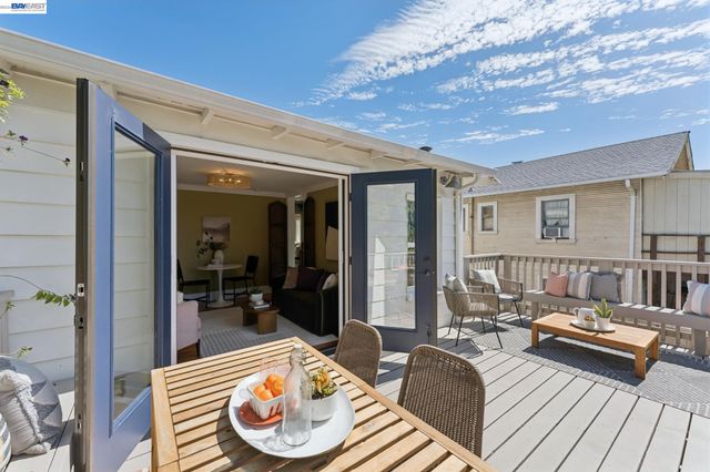 5335 El Camile Ave, Oakland, CA 94619