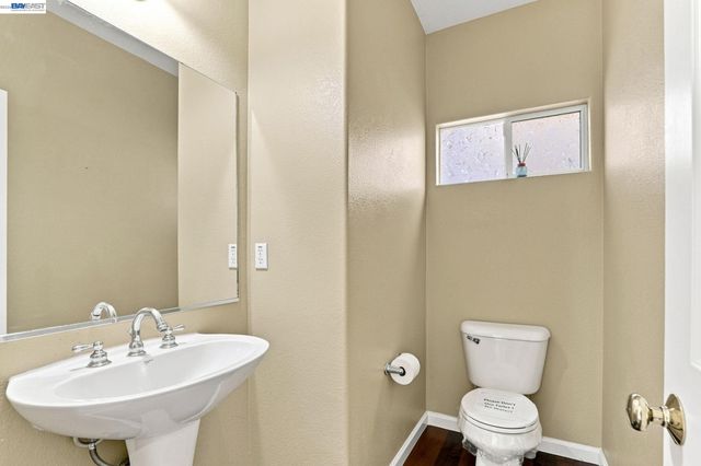 2158 Capitol Park Ct, San Jose, CA 95132