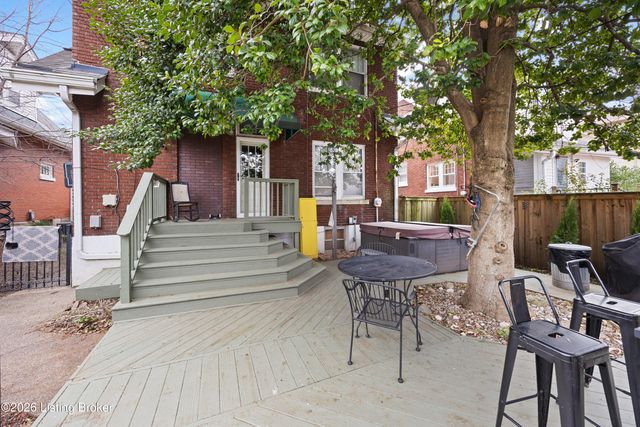 1875 Rutherford Ave, Louisville, KY 40205