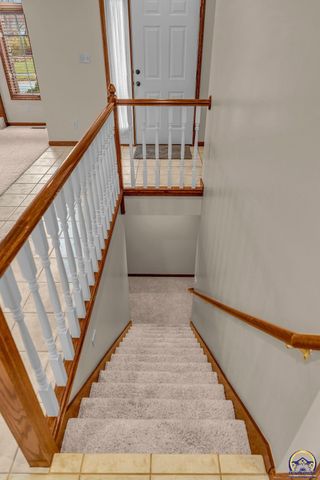 2405 SE Saturn DR, Topeka, KS 66605