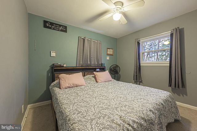 105 DELWYN LN, Williamstown, NJ 08094