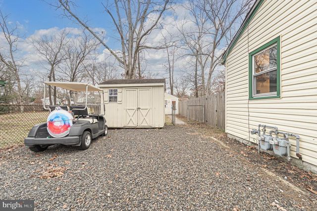 105 DELWYN LN, Williamstown, NJ 08094