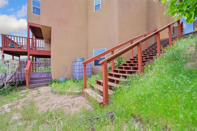 2359 Camino Pintores, Santa Fe, NM 87505