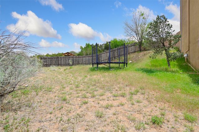 2359 Camino Pintores, Santa Fe, NM 87505