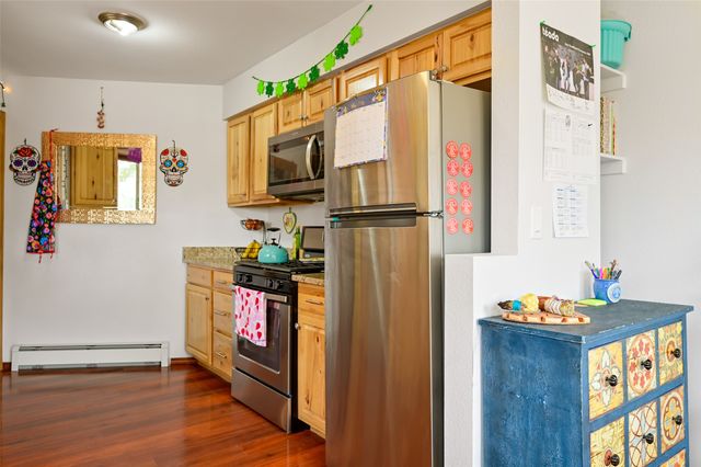 2359 Camino Pintores, Santa Fe, NM 87505