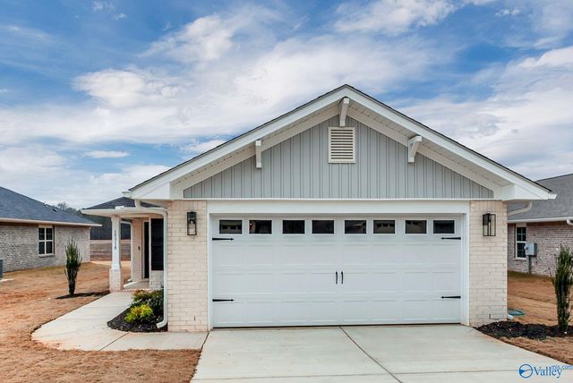 15336 Lapwing Cove, Athens, AL 35611