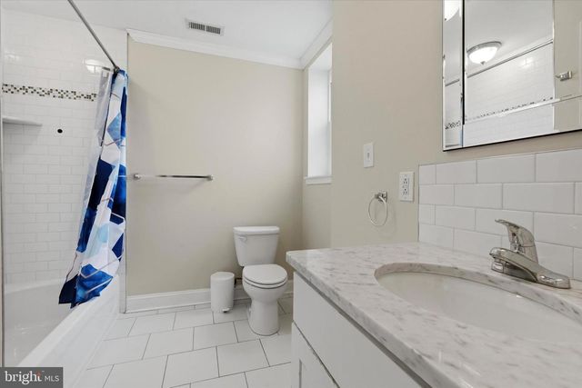 1523 S 4TH ST, Philadelphia, PA 19147