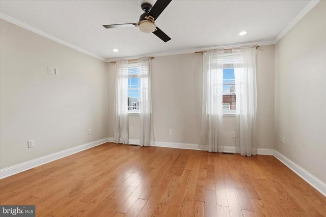 1523 S 4TH ST, Philadelphia, PA 19147