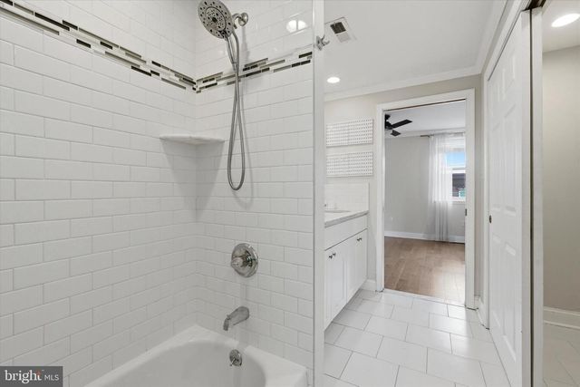 1523 S 4TH ST, Philadelphia, PA 19147