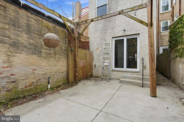 1523 S 4TH ST, Philadelphia, PA 19147