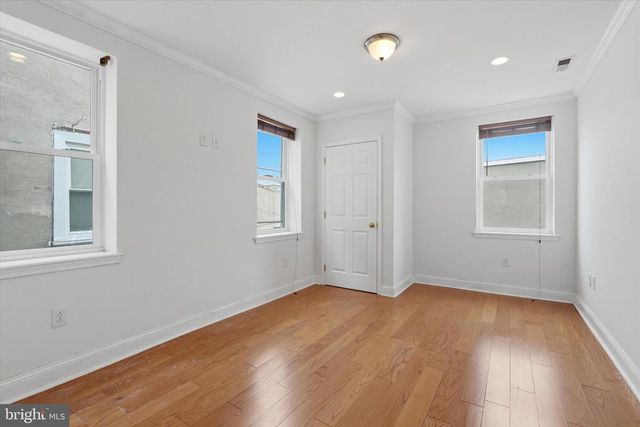 1523 S 4TH ST, Philadelphia, PA 19147