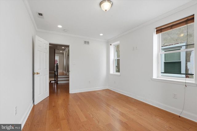 1523 S 4TH ST, Philadelphia, PA 19147