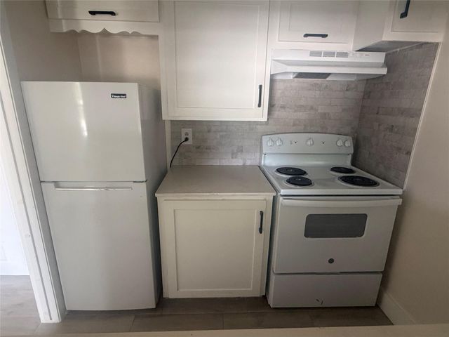 705 N Main Street E, Galena Park, TX 77547