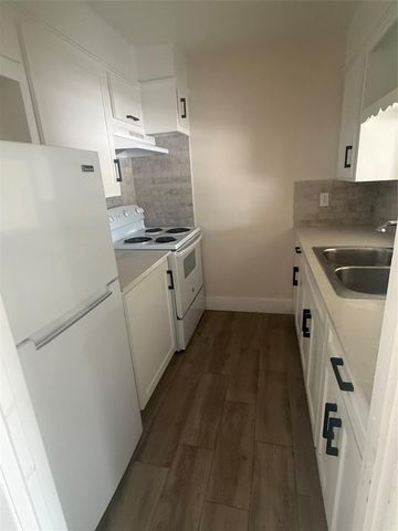 705 N Main Street E, Galena Park, TX 77547
