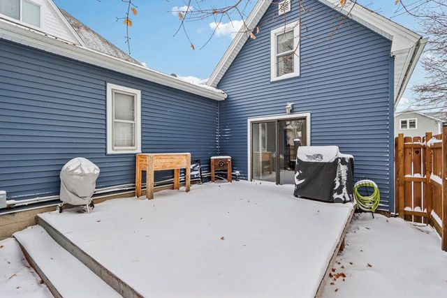 50 E State STREET, Hartford, WI 53027