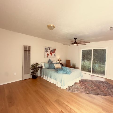 17689 Brewer Rd, Grass Valley, CA 95949