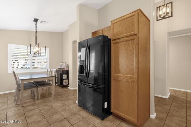 2449 E OLIVINE Road, San Tan Valley, AZ 85143