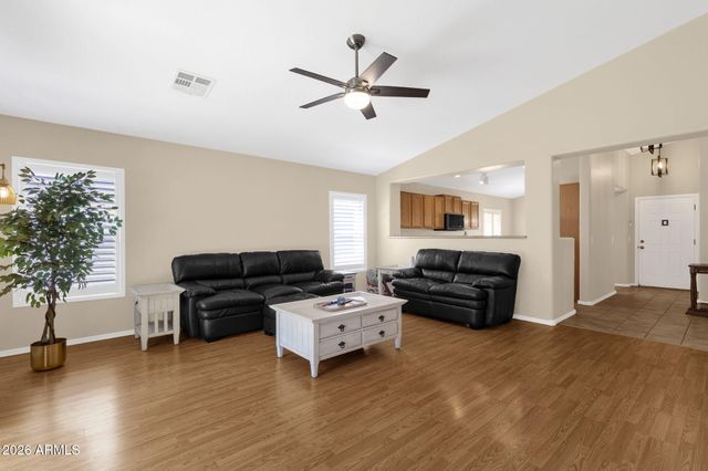 2449 E OLIVINE Road, San Tan Valley, AZ 85143