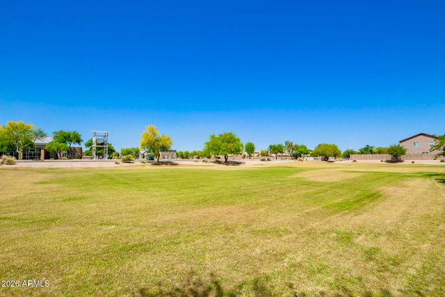 2449 E OLIVINE Road, San Tan Valley, AZ 85143