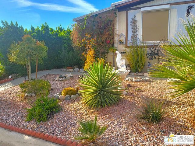 69652 Parkside Drive, Desert Hot Springs, CA 92241