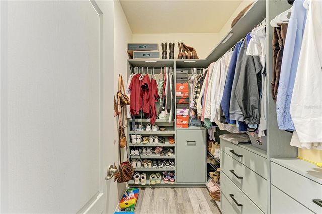 10015 MARBELLA DRIVE, Bradenton, FL 34211