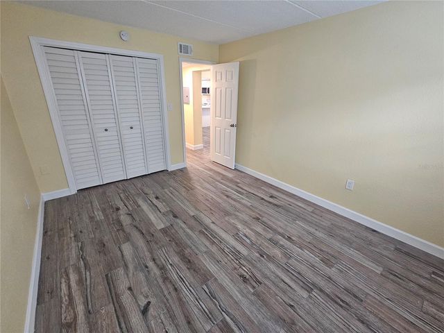 2045 ALPINE ROAD 3, Clearwater, FL 33755