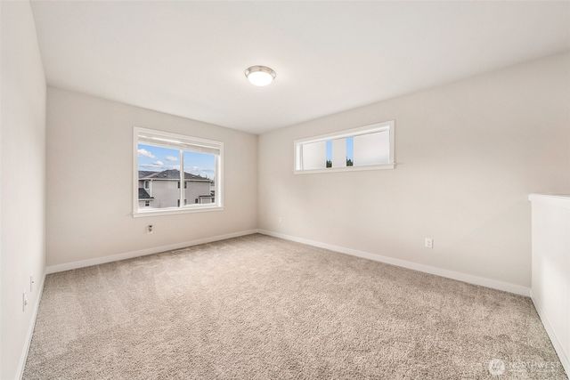 13225 Pines Lane E, Puyallup, WA 98374